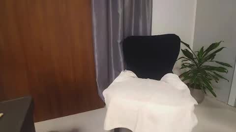 Mola online show from October 2, 9:03 am