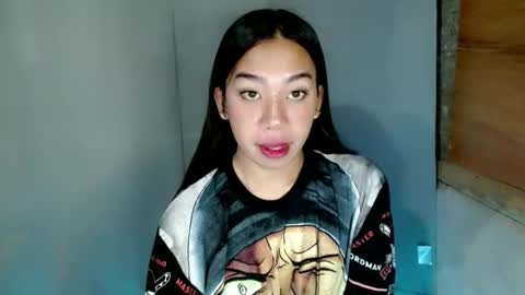 jelaigrande  online show from January 28, 10:12 pm