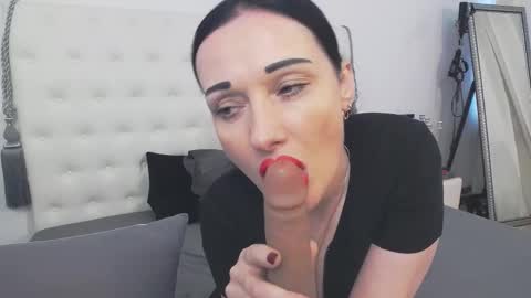 Snapshot of hottalina_ chatting on October 15, 11:13 am alina online show from October 15, 11:13 am