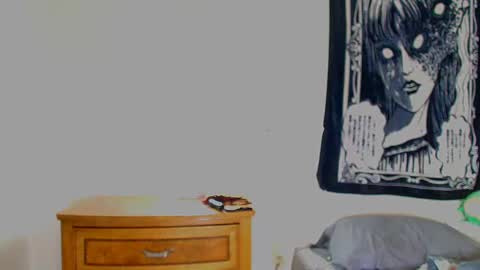 Lili Vixen online show from February 24, 4:25 am