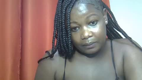 Hailey chloe online show from December 4, 7:01 pm