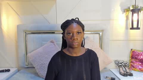 Snapshot of huddah_cam chatting on January 18, 11:32 am huddah online show from January 18, 11:32 am