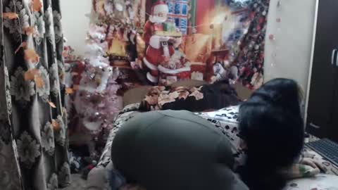 hugeassdevil online show from January 28, 6:17 pm