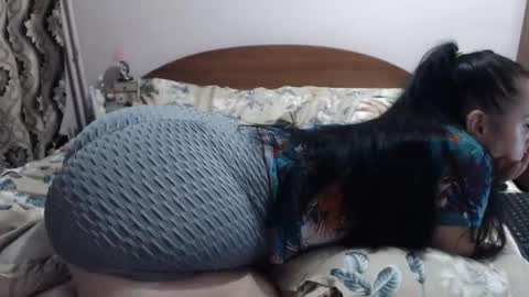 hugeassdevil online show from September 11, 7:47 pm