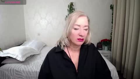 Irena online show from February 3, 2:53 am