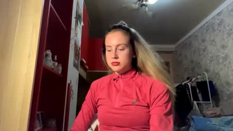 Gloria online show from November 24, 5:37 pm