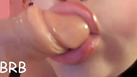 Hurren online show from March 7, 10:33 am