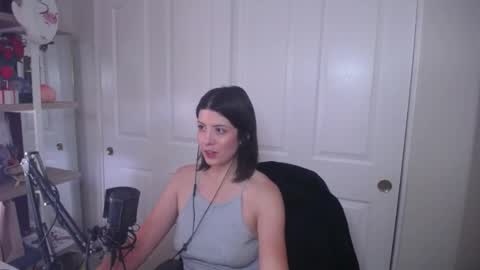 herma online show from May 23, 11:47 pm