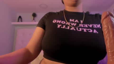 Alyon online show from March 8, 8:24 pm