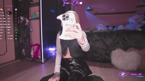       online show from October 8, 9:08 pm