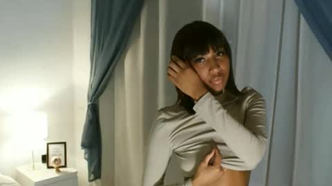 Crystal online show from February 21, 3:45 am