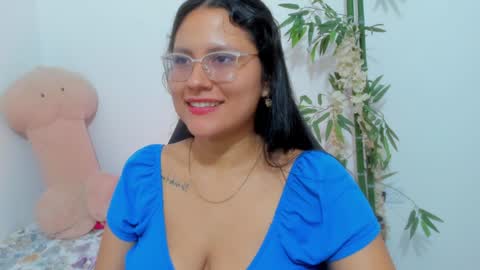 Eva online show from December 2, 10:10 pm