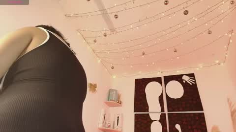 IM LOLA  online show from January 18, 3:58 am