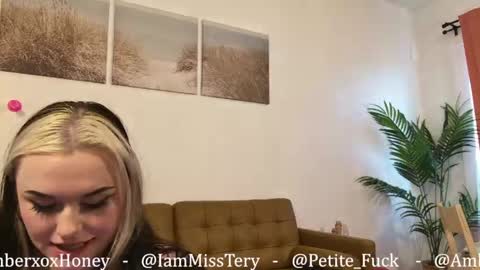 MissTery online show from May 17, 1:27 am