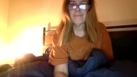 Snapshot of iampoppyy chatting on October 16, 11:35 am iampoppyy online show from October 16, 11:35 am