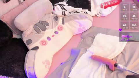 Steph - Online Again  - 4 DECEMBER online show from March 12, 5:32 am