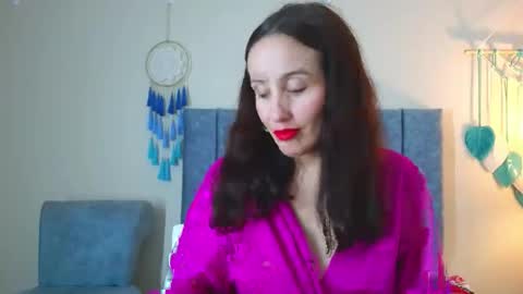 Iberian Moon online show from October 17, 6:00 pm