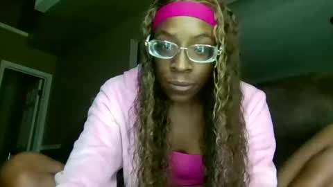 Beautiful online show from October 21, 5:00 am