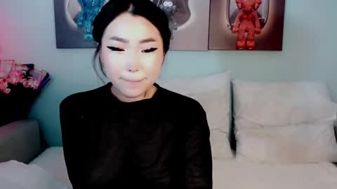 Snapshot of ichiben chatting on December 9, 3:29 am ichiben online show from December 9, 3:29 am