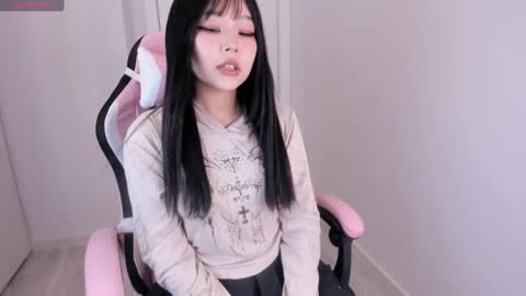 Hitomi   online show from December 24, 6:55 am