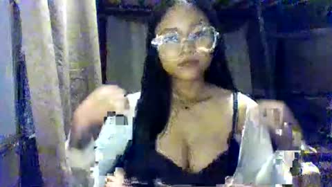 tee3n asian solarx online show from April 22, 1:08 pm