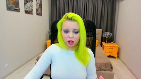 Roxy online show from February 19, 5:38 pm