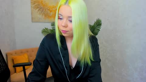 Roxy online show from January 22, 8:17 pm