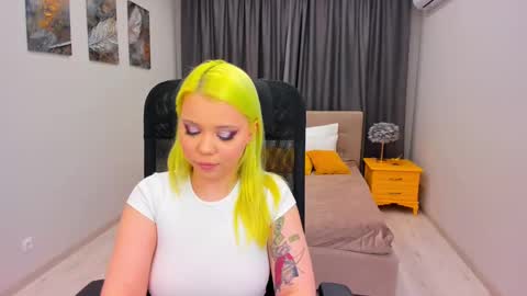 Roxy online show from March 10, 7:50 pm