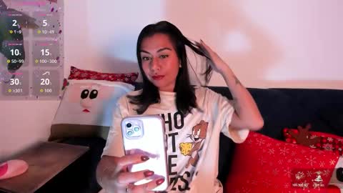 amber online show from December 22, 12:30 pm