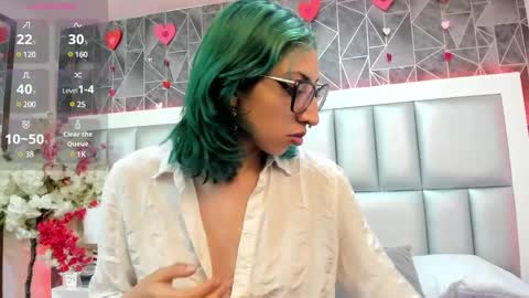  Im Gaia online show from February 20, 1:19 pm