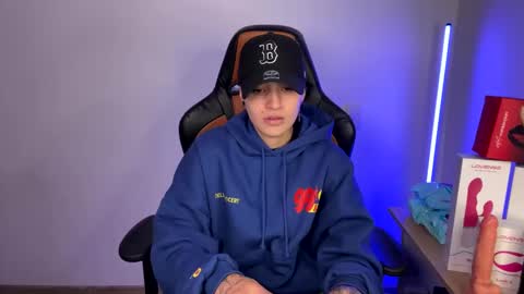 Laia online show from March 10, 11:49 pm