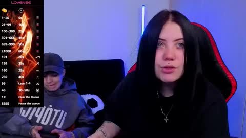 Laia online show from December 1, 12:37 am