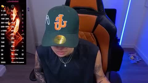 Laia online show from November 4, 12:37 am