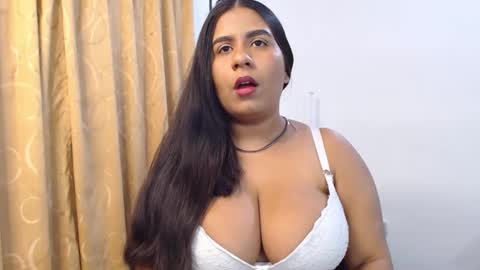 im madissonwell online show from February 6, 1:10 pm