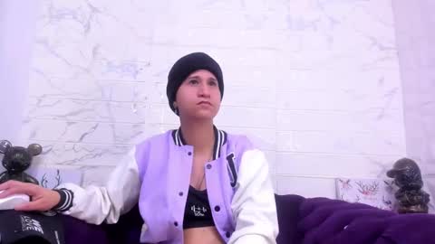 im_milan_rs online show from January 27, 10:16 am