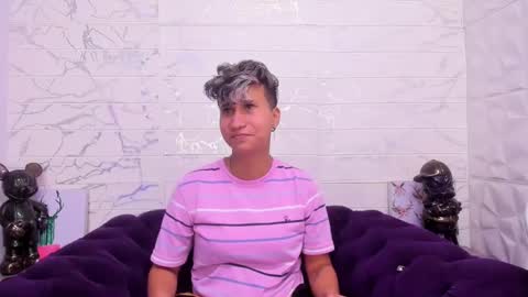 im_milan_rs online show from February 17, 11:02 am