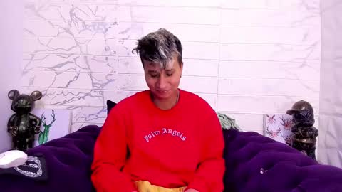 im_milan_rs online show from February 1, 10:48 am