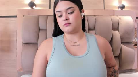 im mou  online show from March 31, 1:00 pm