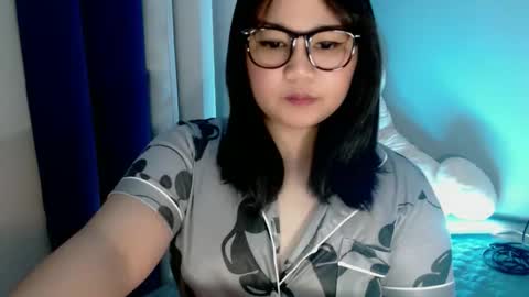 cherryl online show from November 5, 8:25 pm