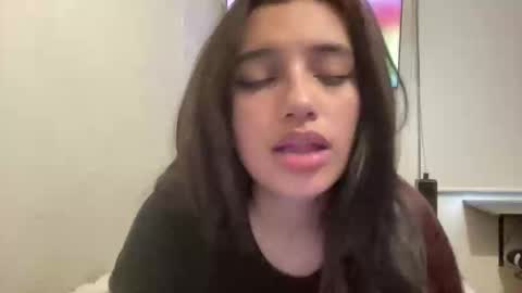 imcapybara online show from September 20, 3:21 pm