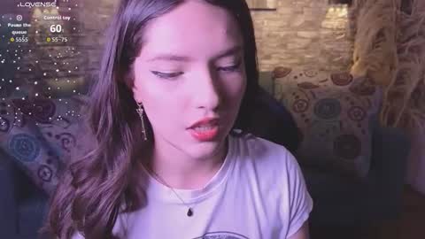 Karen  online show from November 19, 7:25 pm