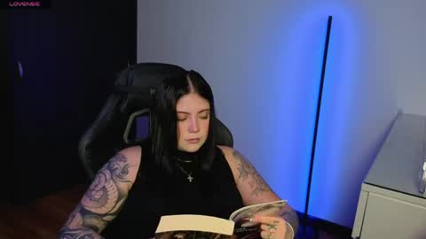 Salome Evans online show from May 14, 12:49 am