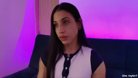 TAYLOR  online show from April 2, 10:40 pm