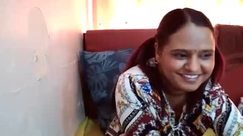 indian_sunshine online show from October 17, 7:22 am