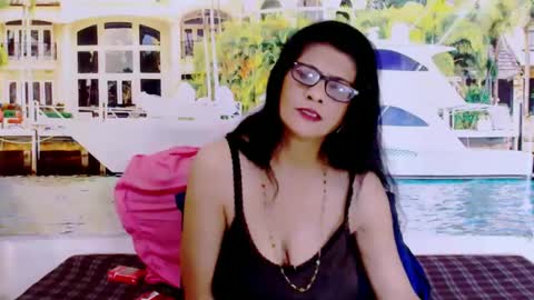 Femiez online show from February 7, 6:03 am