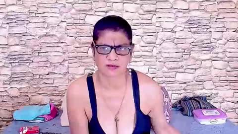 Femiez online show from November 7, 7:25 am