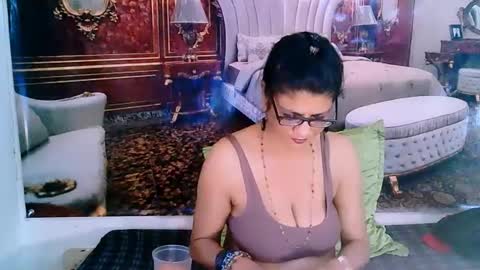 Femiez online show from January 31, 6:24 am