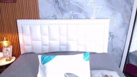 Snapshot of indiancutiie chatting on January 24, 7:49 pm LITTLE AINHOA online show from January 24, 7:49 pm