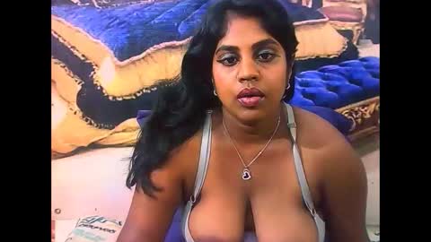 indiandiva27 online show from February 9, 6:43 pm