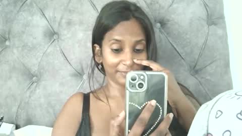 priya online show from November 8, 7:24 am